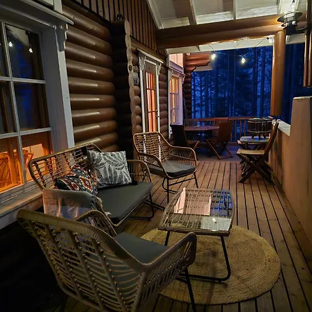 Vernetti 1 Koli Chalet *